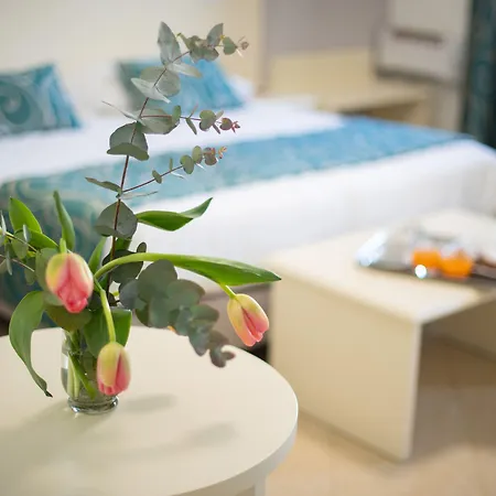 Hotel & Relax